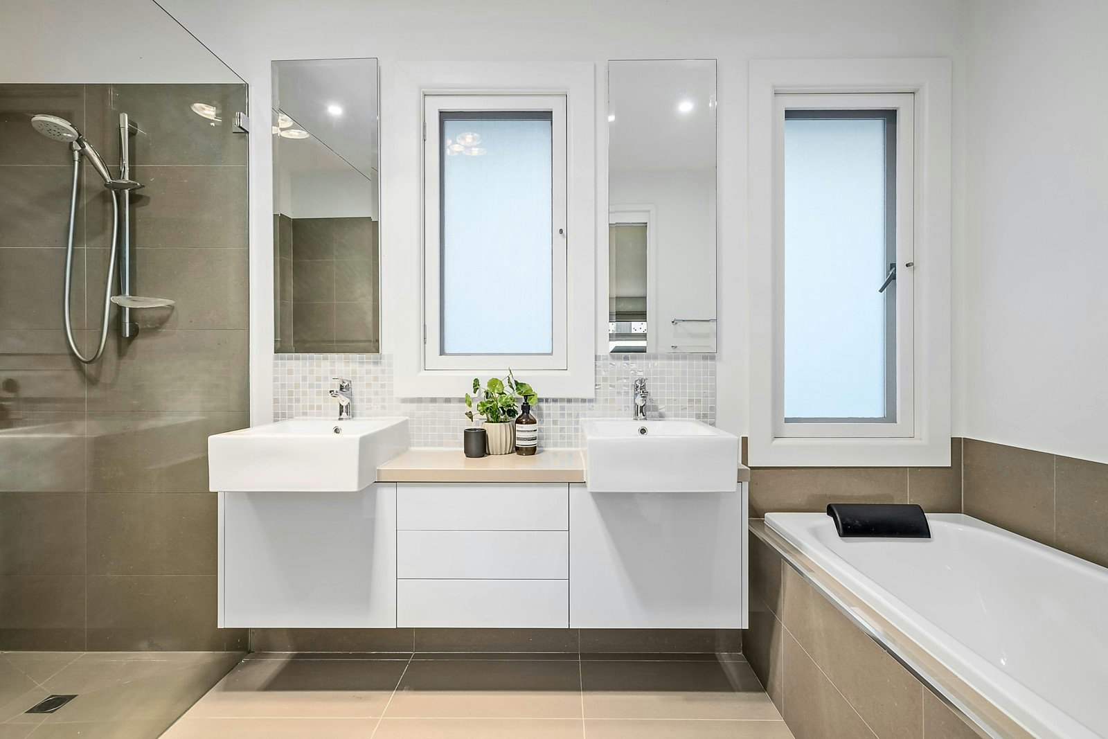 7 Camden Road, Hawthorn, VIC