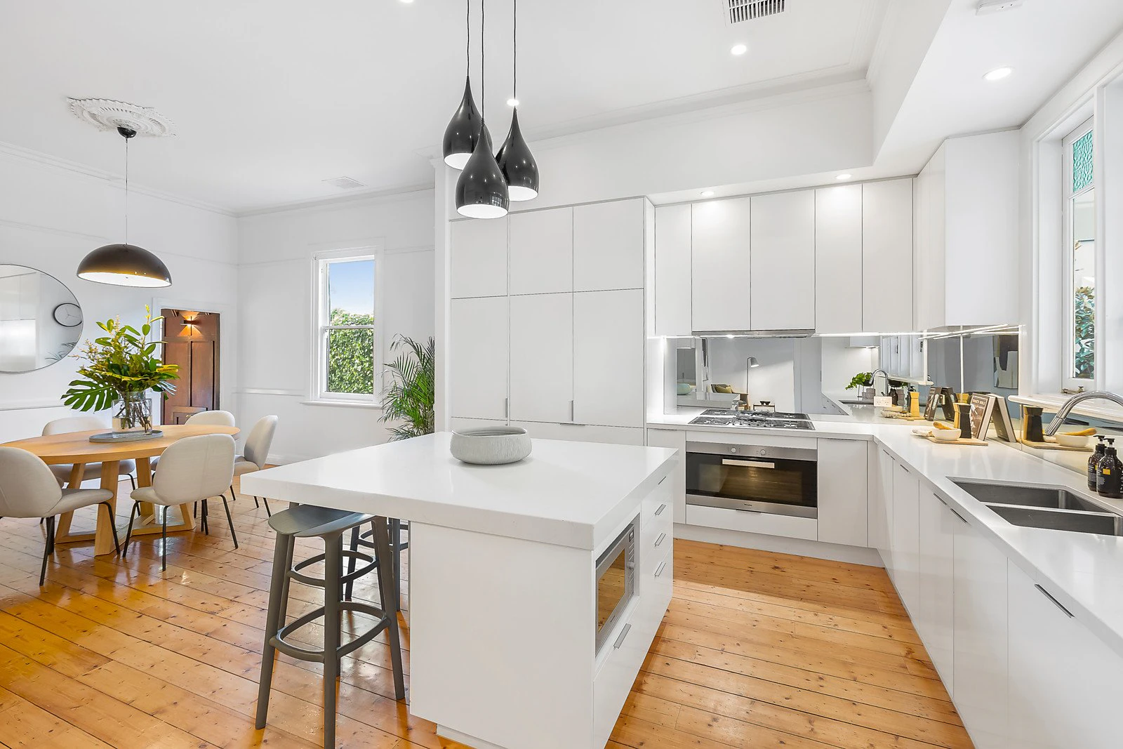 86 Halifax Street, Brighton, VIC