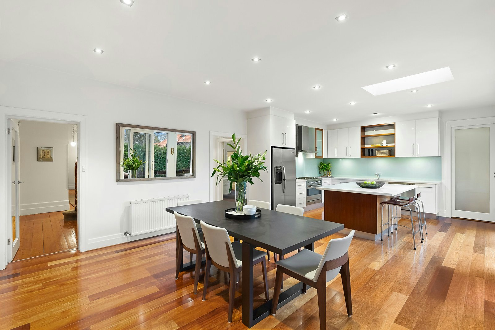 12 Central Park Road, Malvern East, VIC