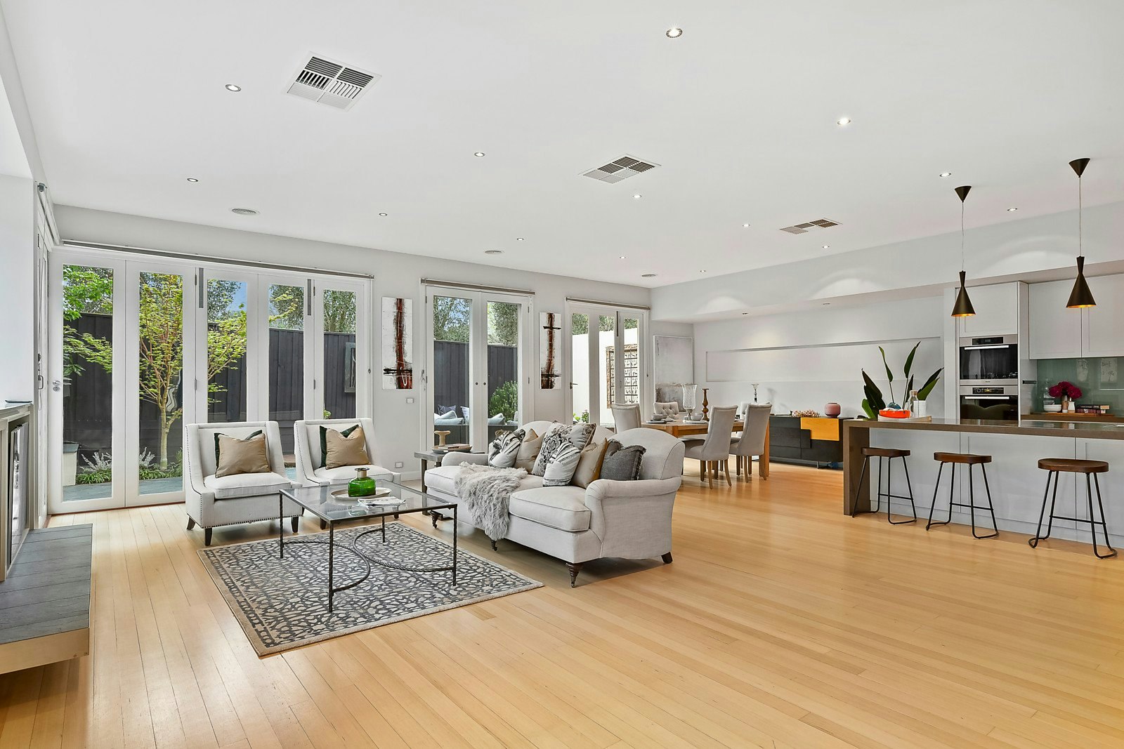 66 Alexandra Avenue, Canterbury, VIC