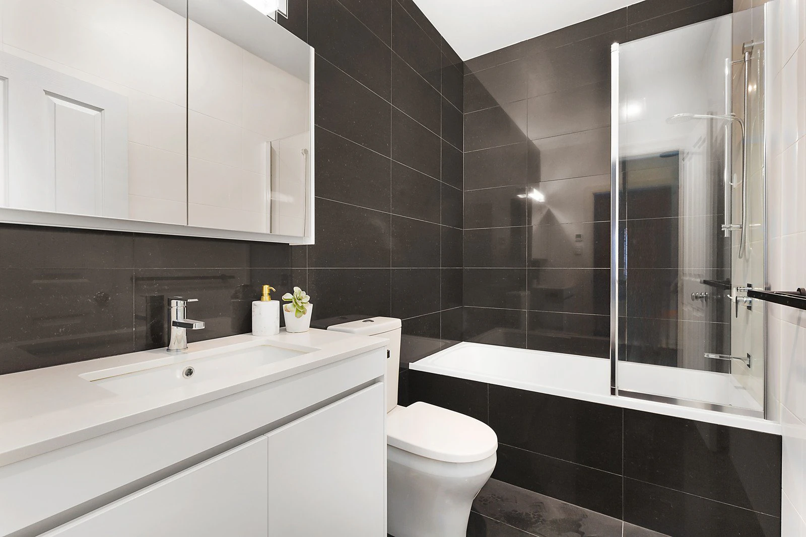 82 Wilson Street, Brighton, VIC