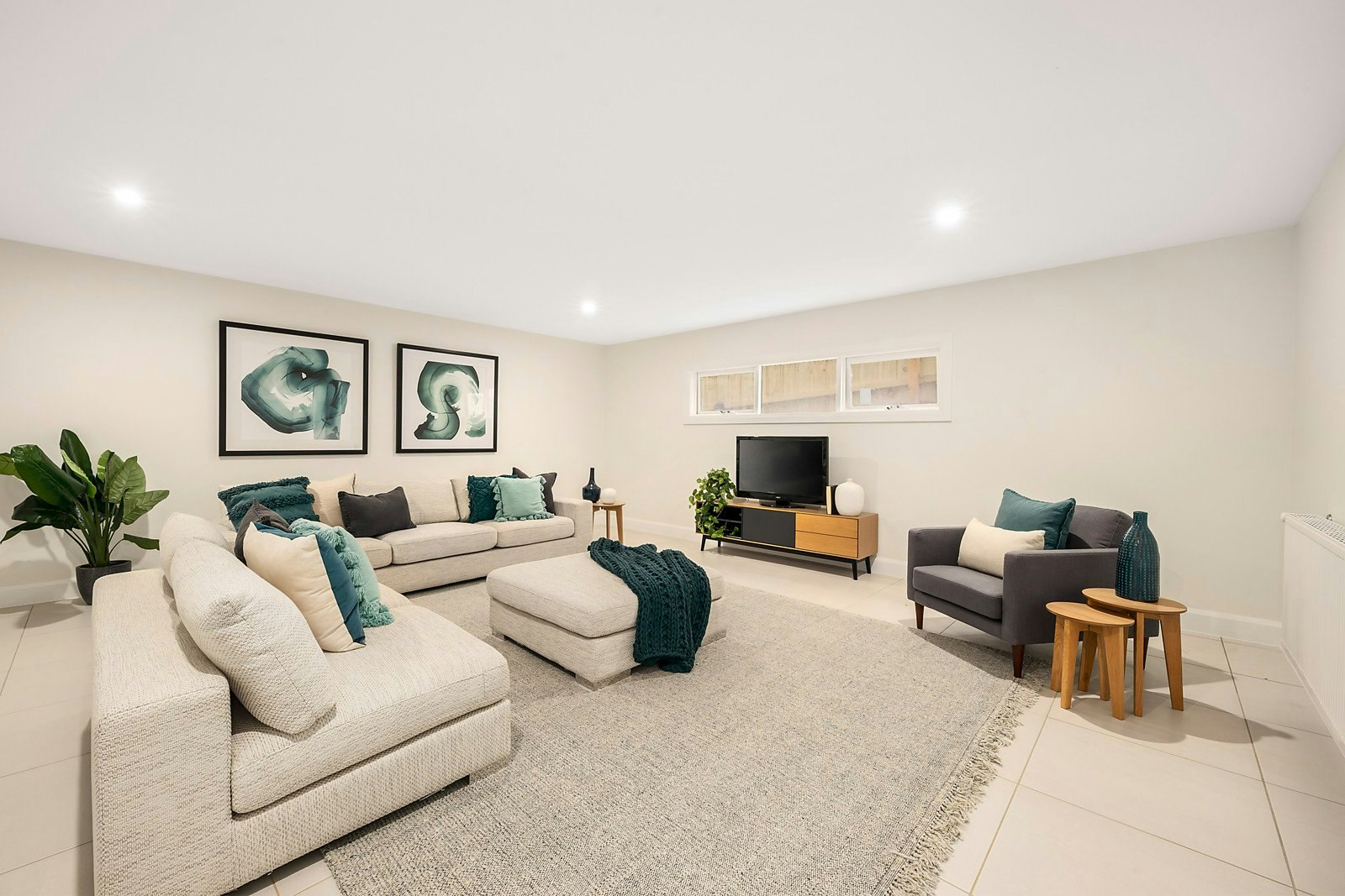 27 Evelina Street, Mont Albert North, VIC