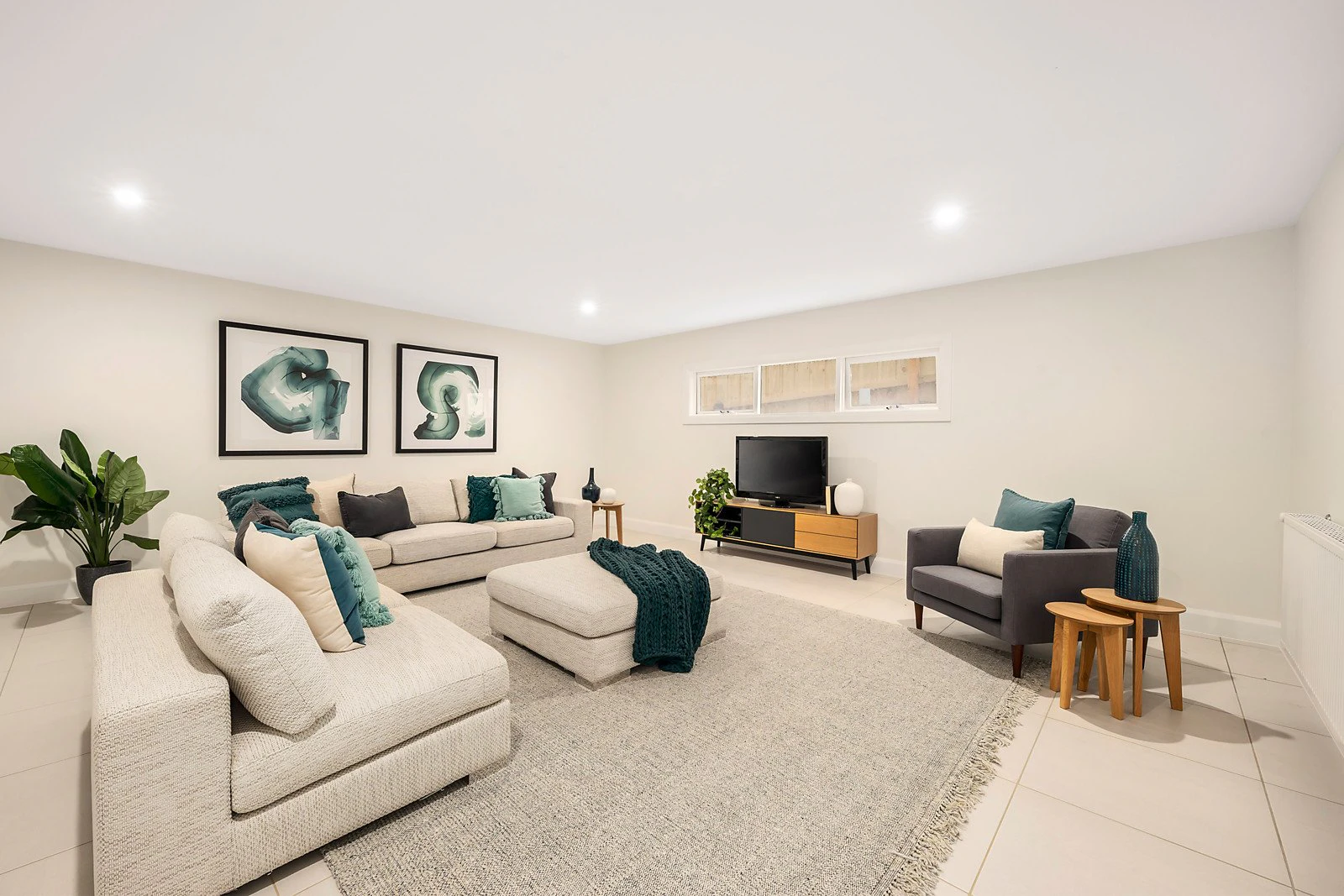 27 Evelina Street, Mont Albert North, VIC