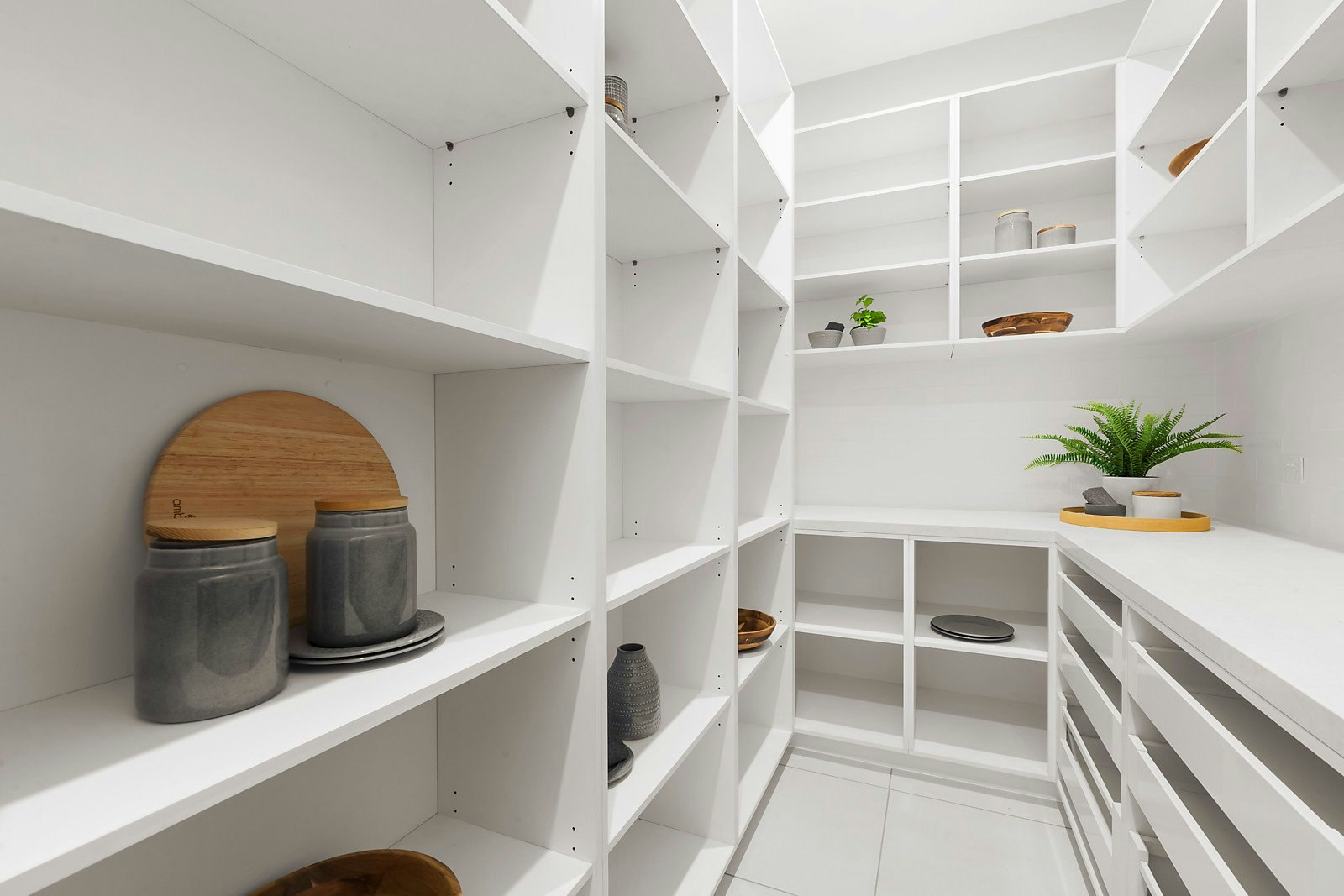 27 Evelina Street, Mont Albert North, VIC