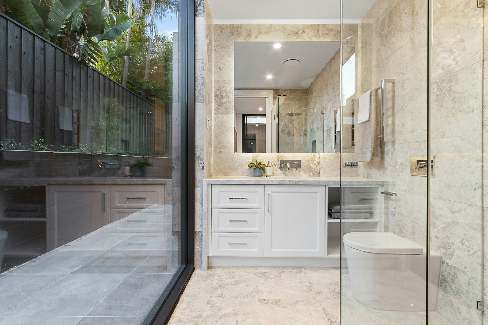 1/1 Oak Street, Hawthorn, VIC