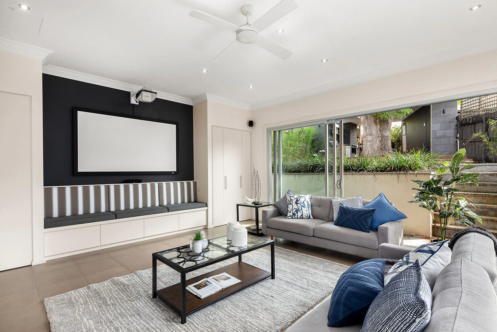 2 Kinsale Crescent, Balwyn, VIC