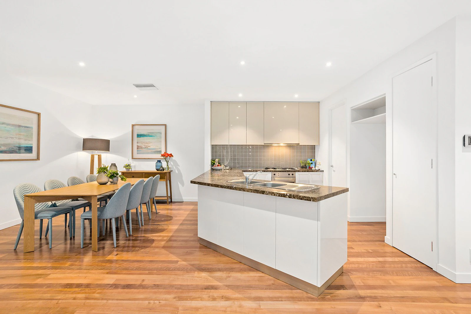 4/5 Chatham Road, Canterbury, VIC