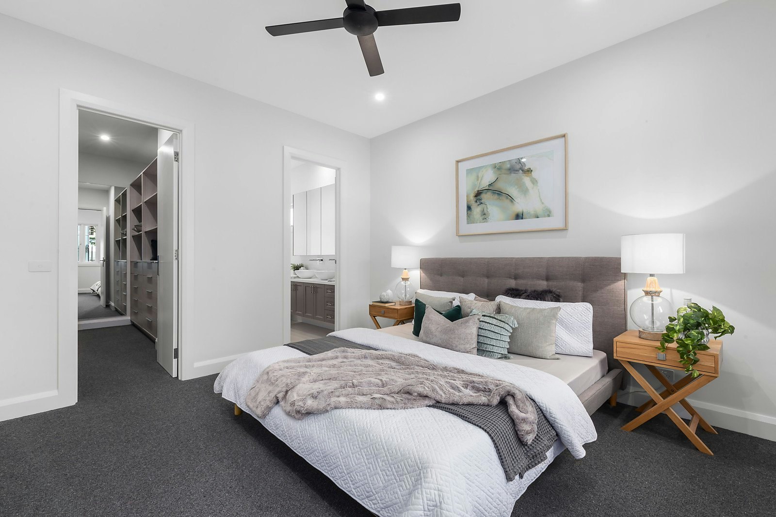 27 Evelina Street, Mont Albert North, VIC