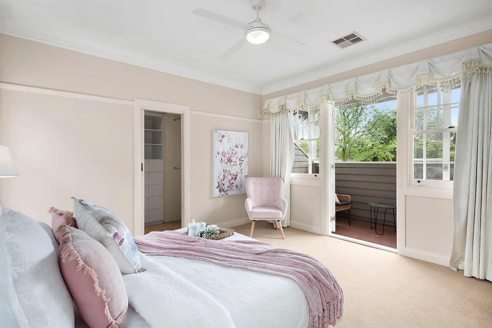2 Kinsale Crescent, Balwyn, VIC