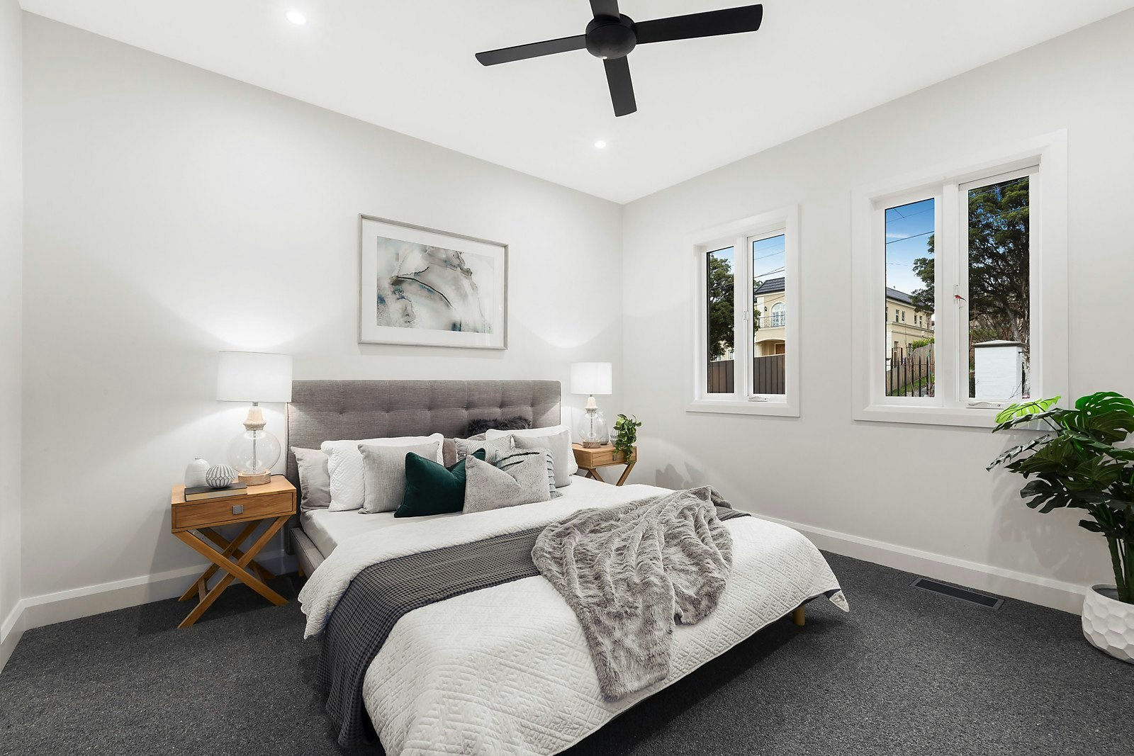 27 Evelina Street, Mont Albert North, VIC