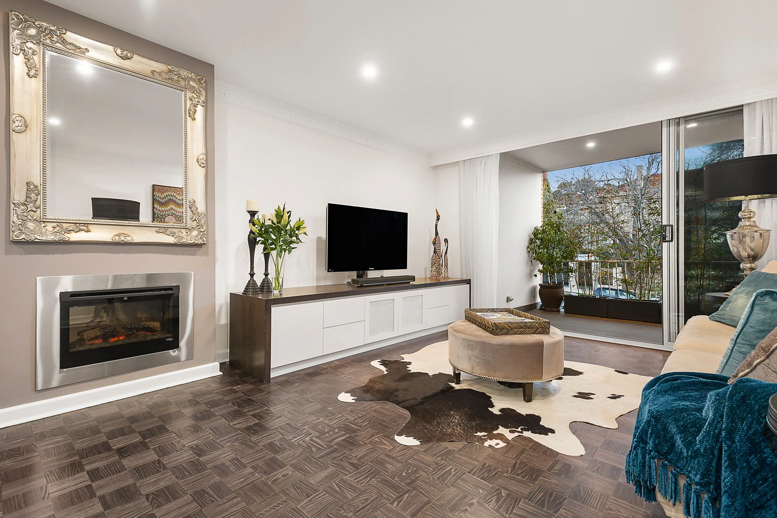 4/9 Monomeath Avenue, Toorak, VIC
