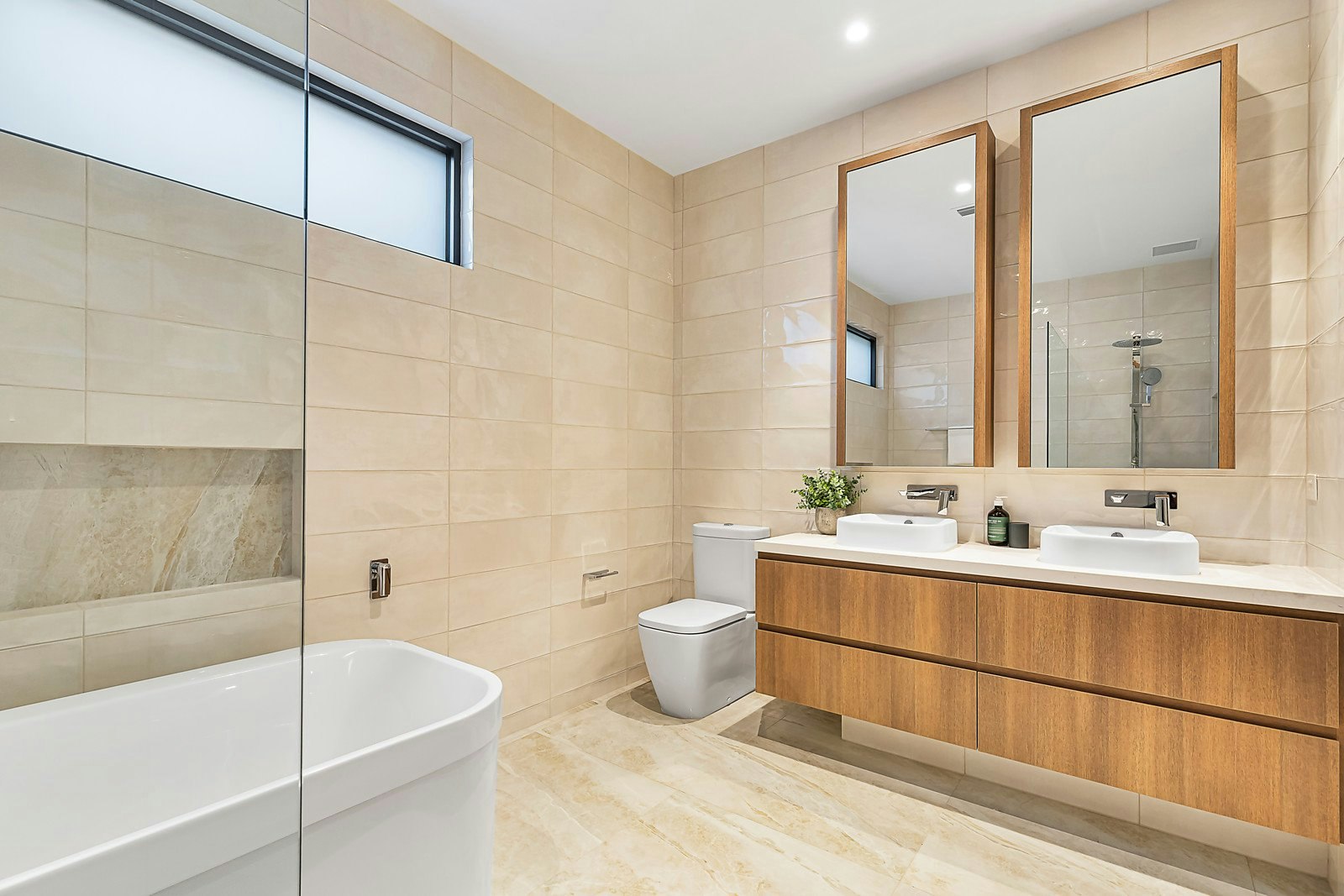 22 Fernhurst Grove, Kew, VIC