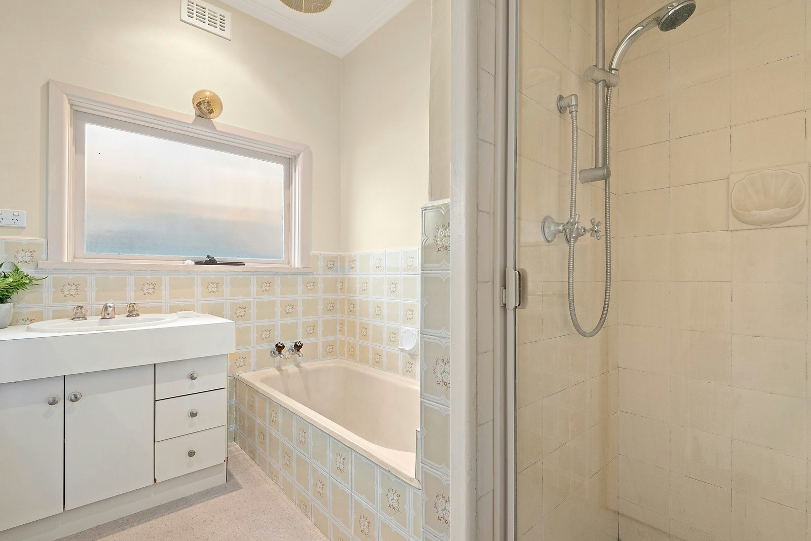 262 Belmore Road, Balwyn, VIC