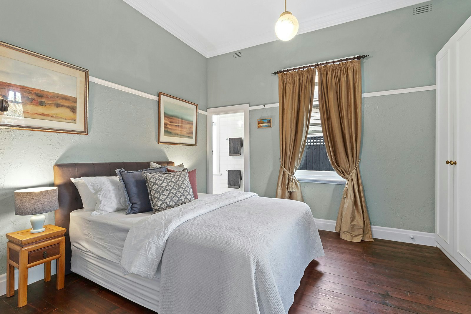 123 Cole Street, Brighton, VIC