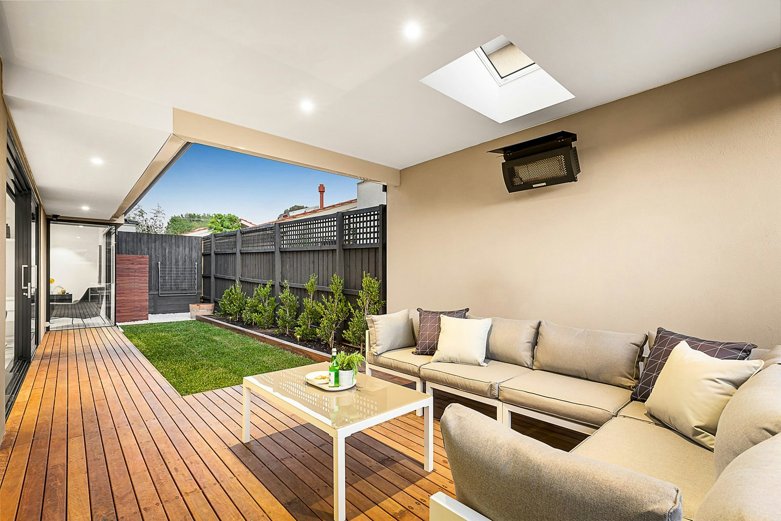 22 Fernhurst Grove, Kew, VIC