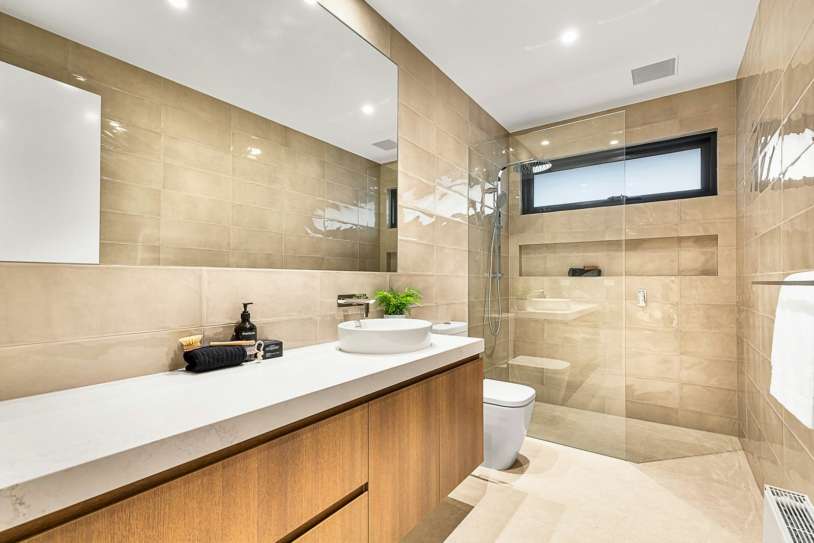 22 Fernhurst Grove, Kew, VIC