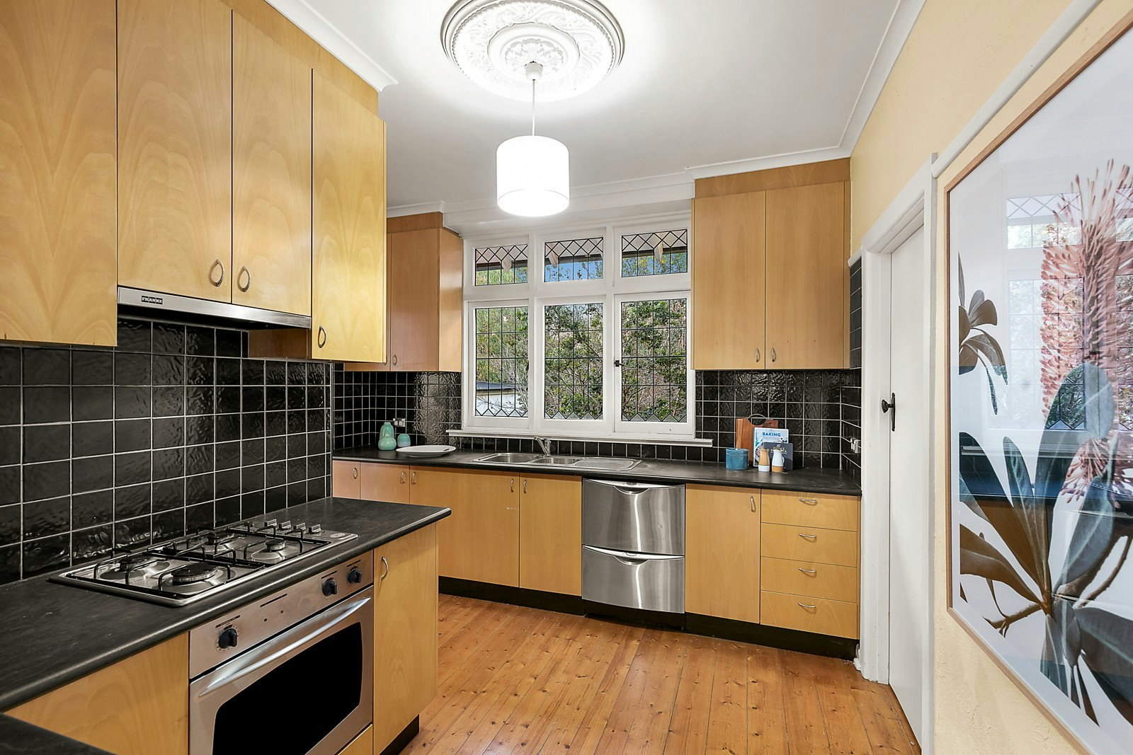 43 Rowen Street, Glen Iris, VIC