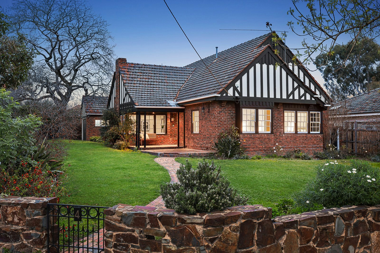 4 Adrian Street, Glen Iris, VIC