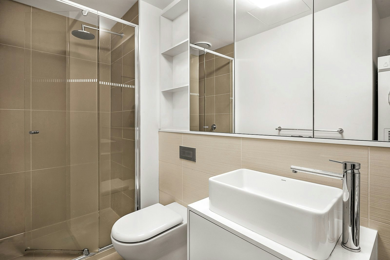 201/2 Golding Street, Hawthorn, VIC