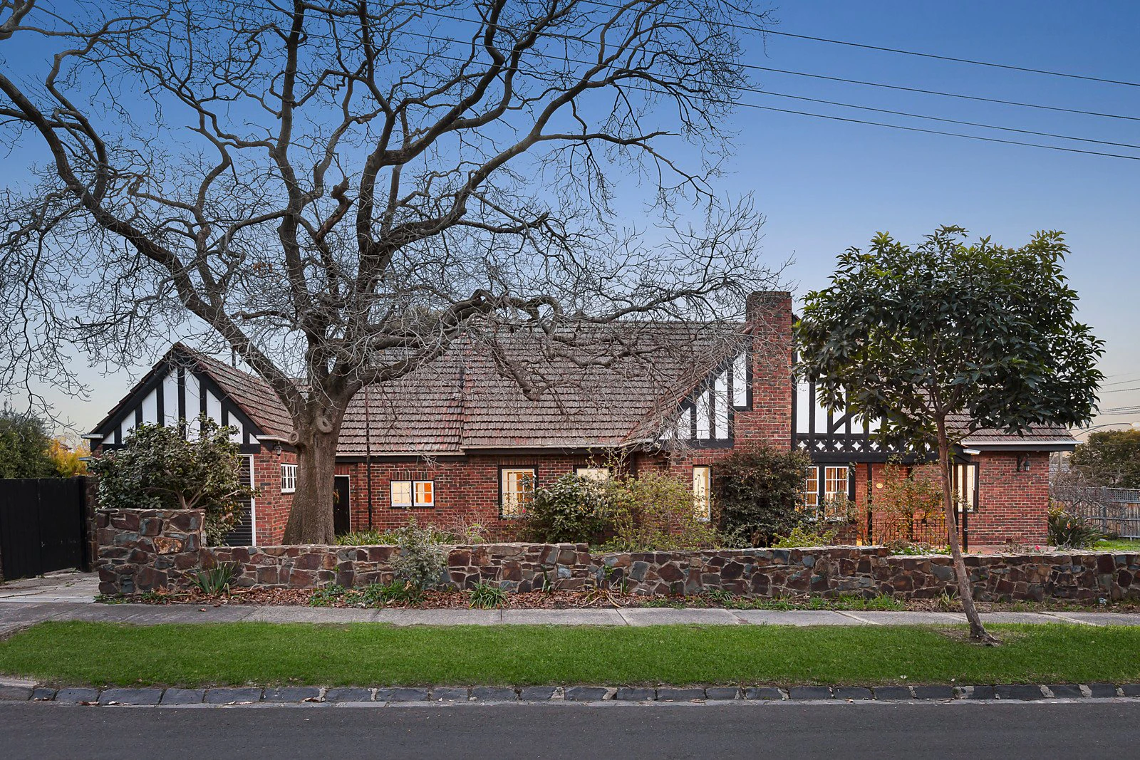 4 Adrian Street, Glen Iris, VIC