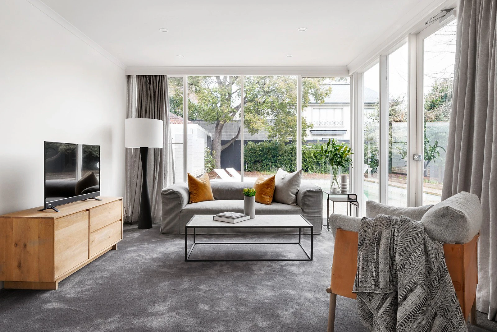 8 Huntingfield Road, Toorak, VIC