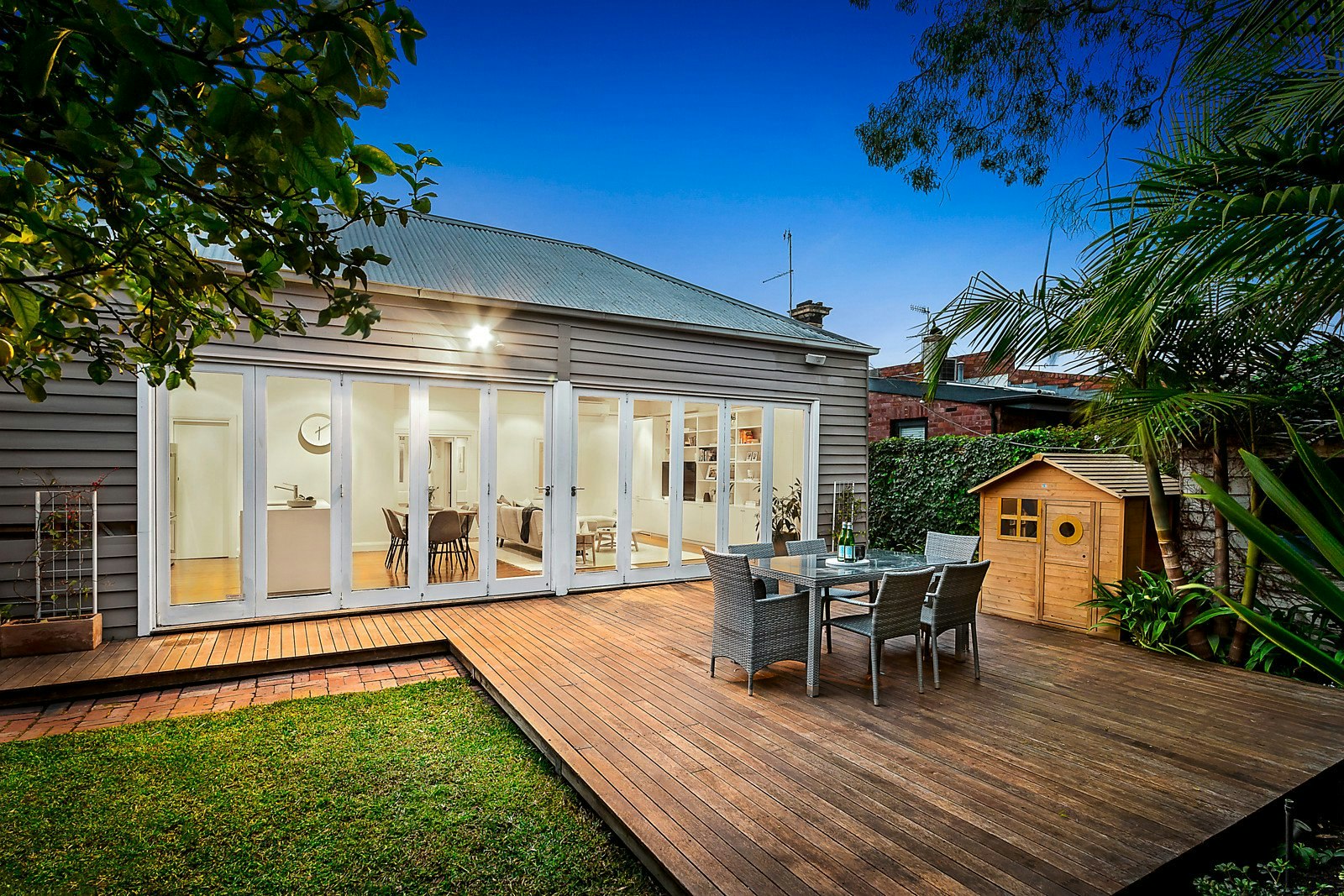 11 Primrose Street, Windsor, VIC