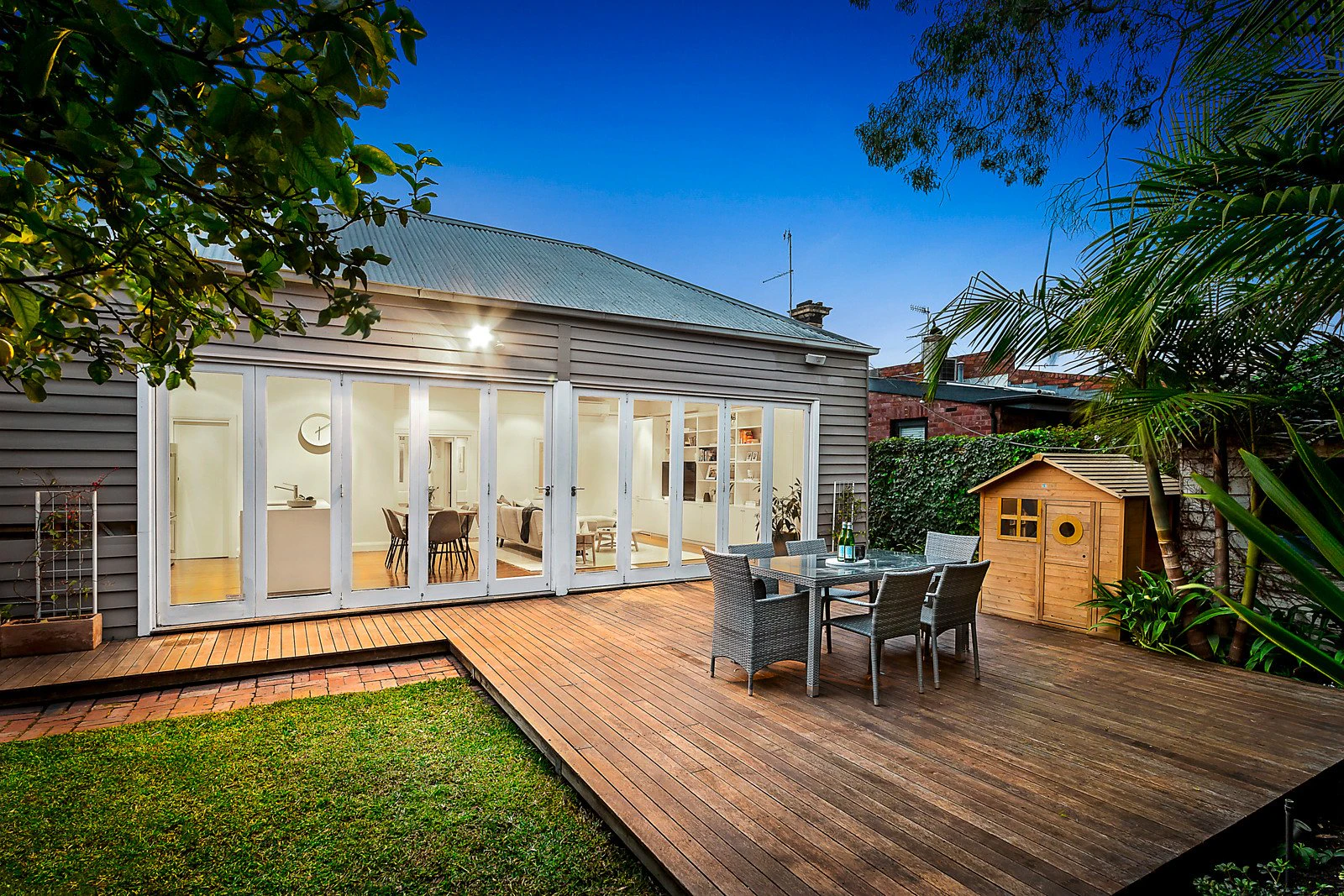 11 Primrose Street, Windsor, VIC