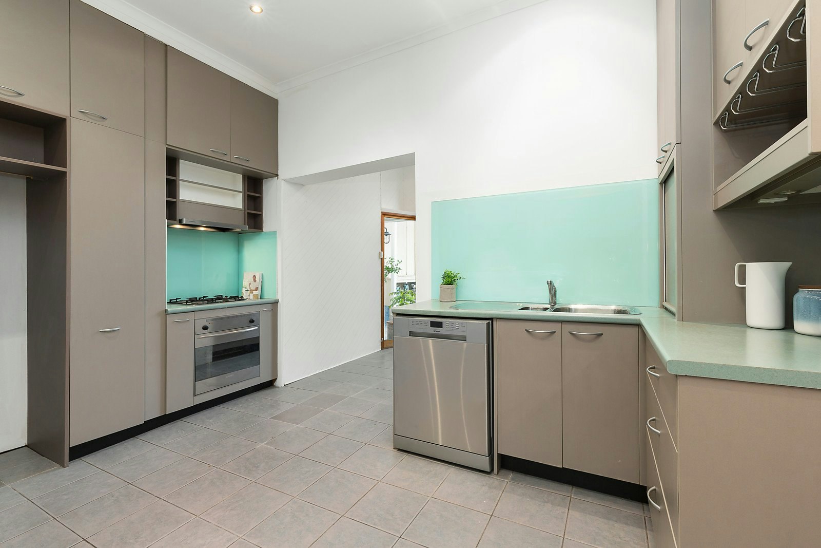 2/14 Shelley Street, Elwood, VIC