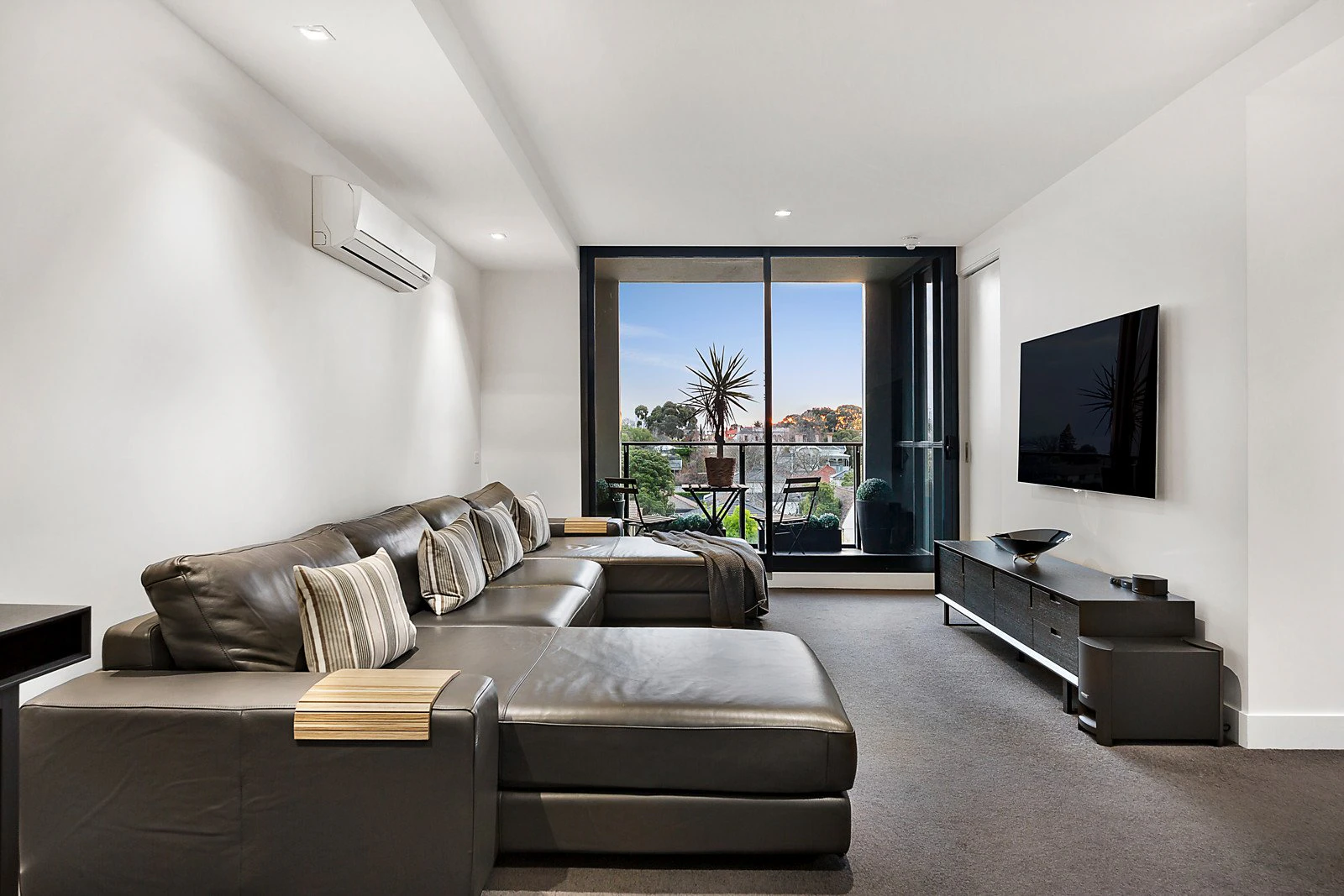410/862 Glenferrie Road, Hawthorn, VIC