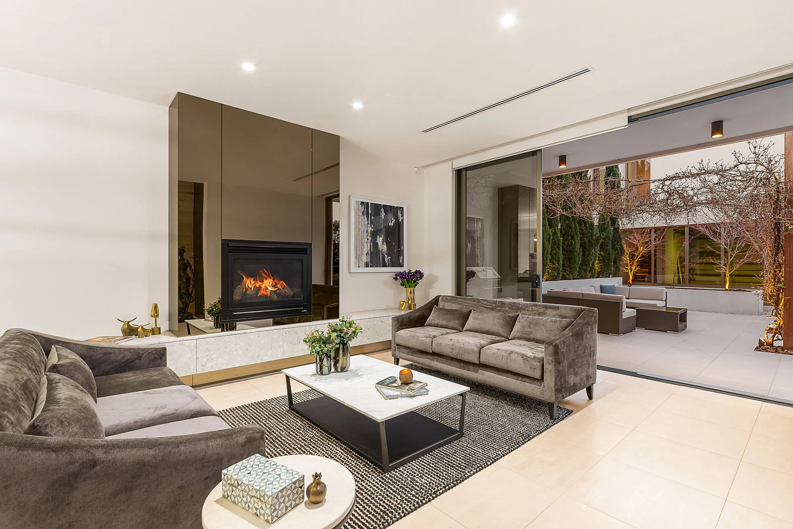 20 Docker Street, Elwood, VIC