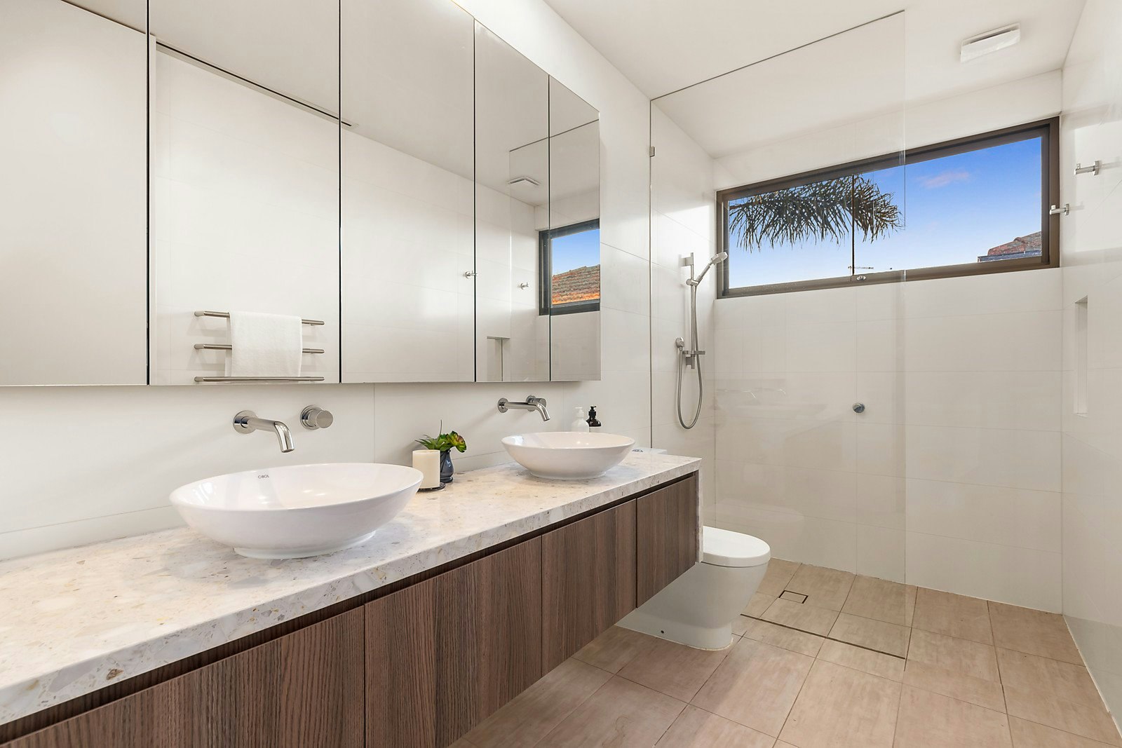 20 Docker Street, Elwood, VIC