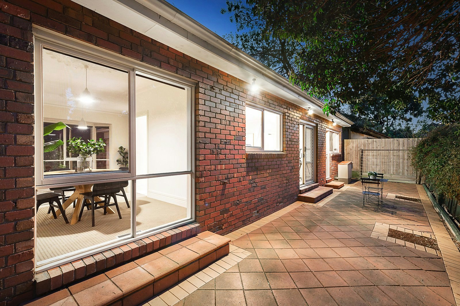 2/46 Centre Road, Brighton East, VIC