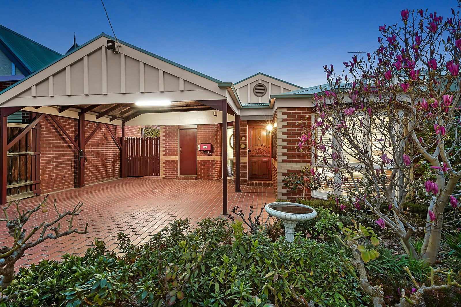 74 Roseberry Street, Hawthorn East, VIC