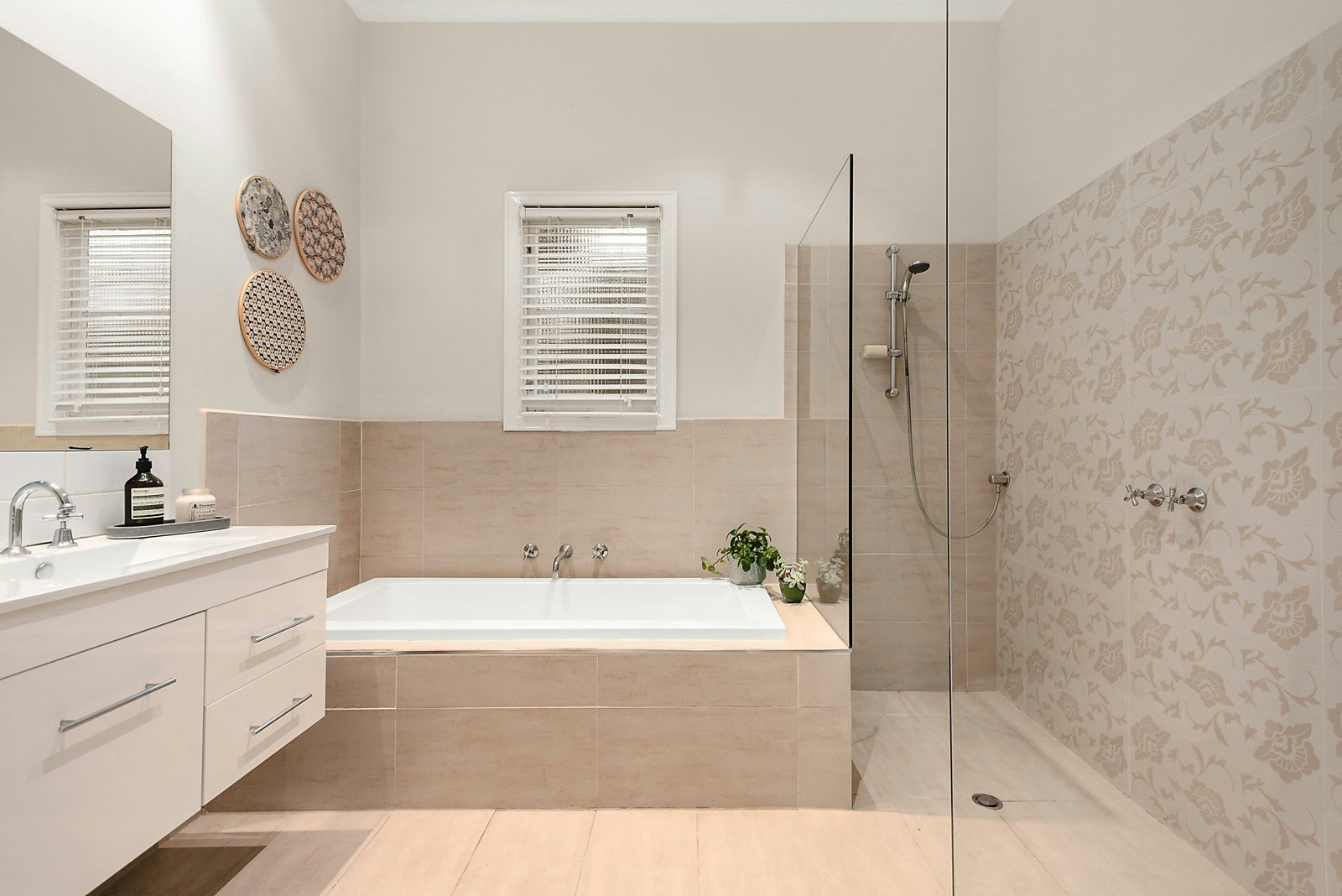 12 Donald Street, Ashburton, VIC