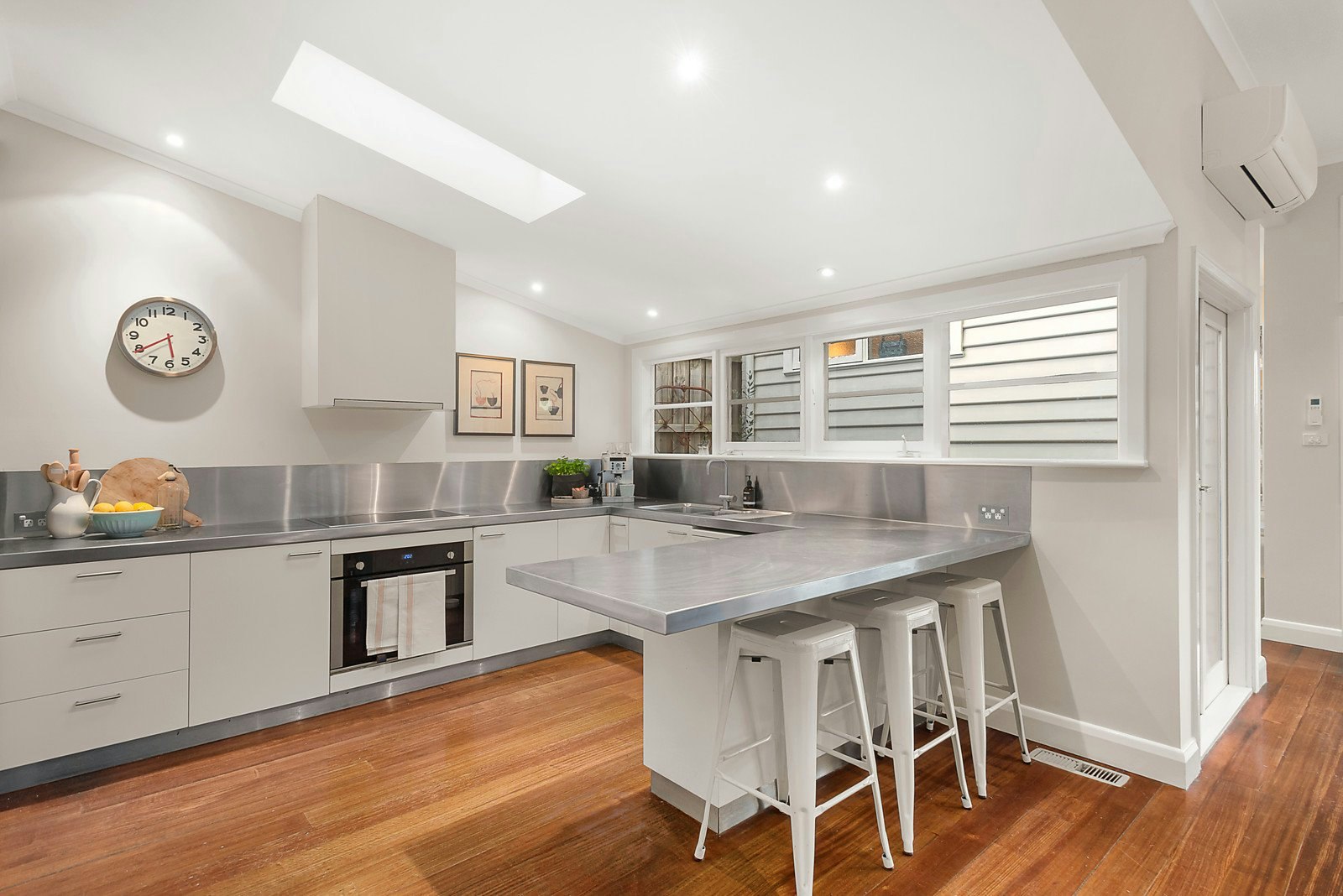 12 Donald Street, Ashburton, VIC