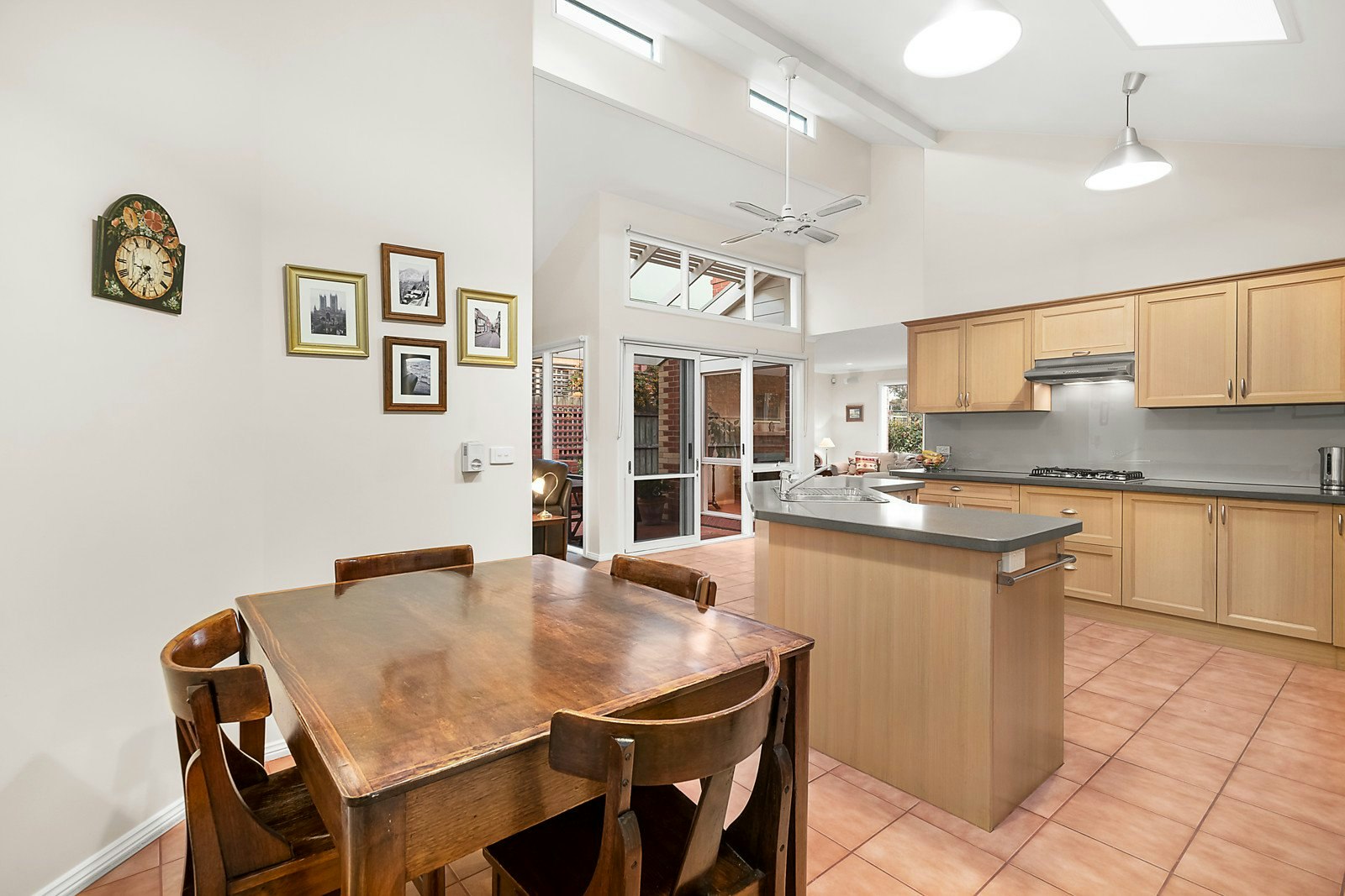 74 Roseberry Street, Hawthorn East, VIC