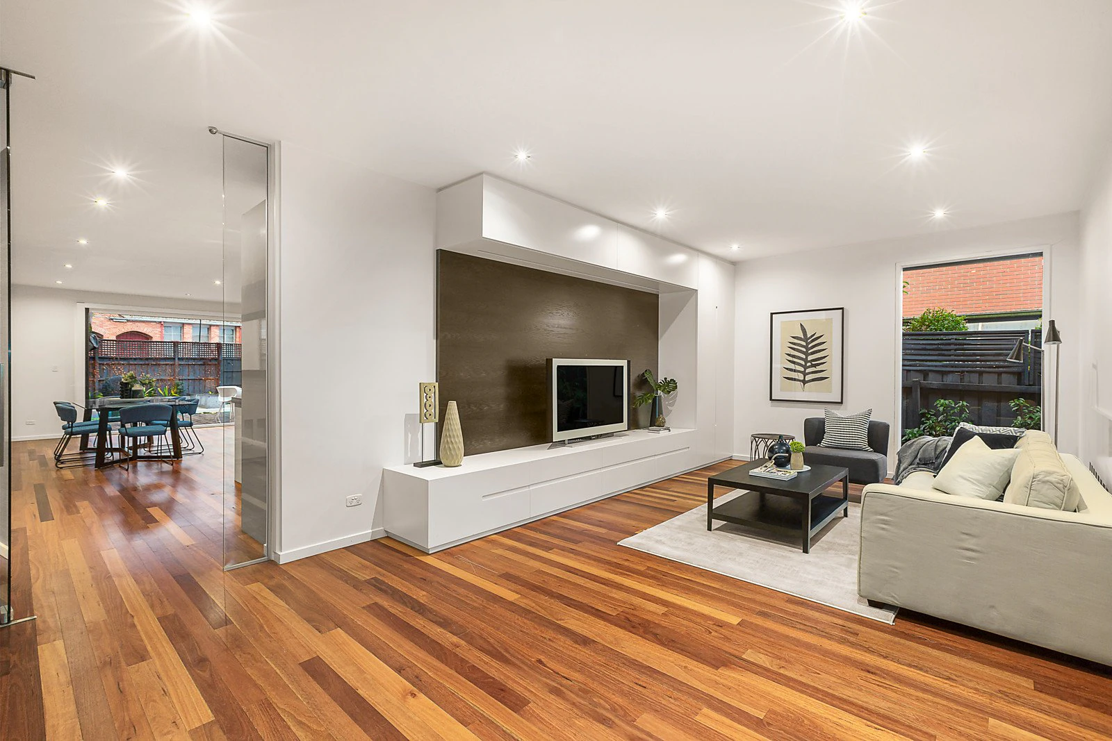 31B Woodlands Avenue, Kew East, VIC