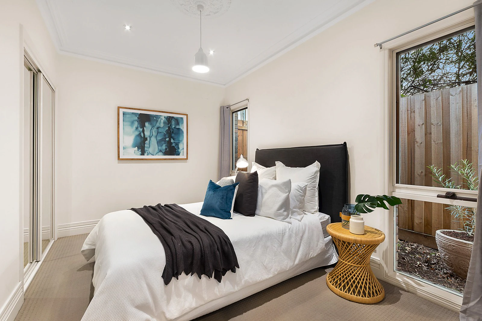 2/46 Centre Road, Brighton East, VIC