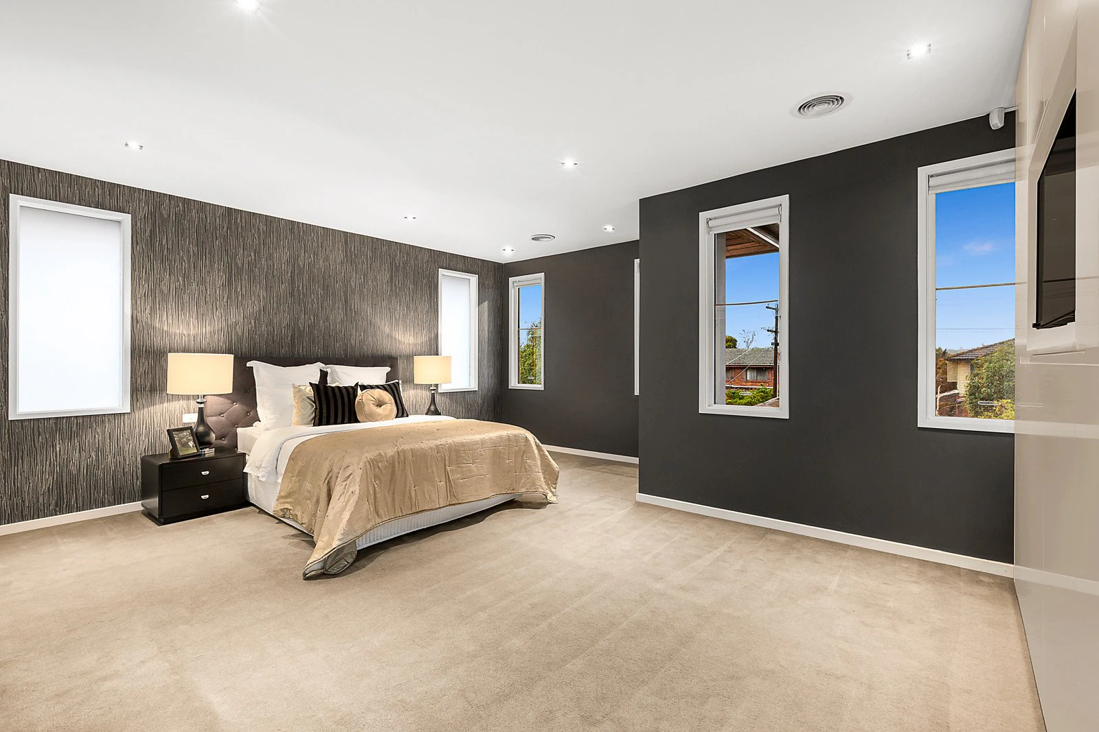 31B Woodlands Avenue, Kew East, VIC