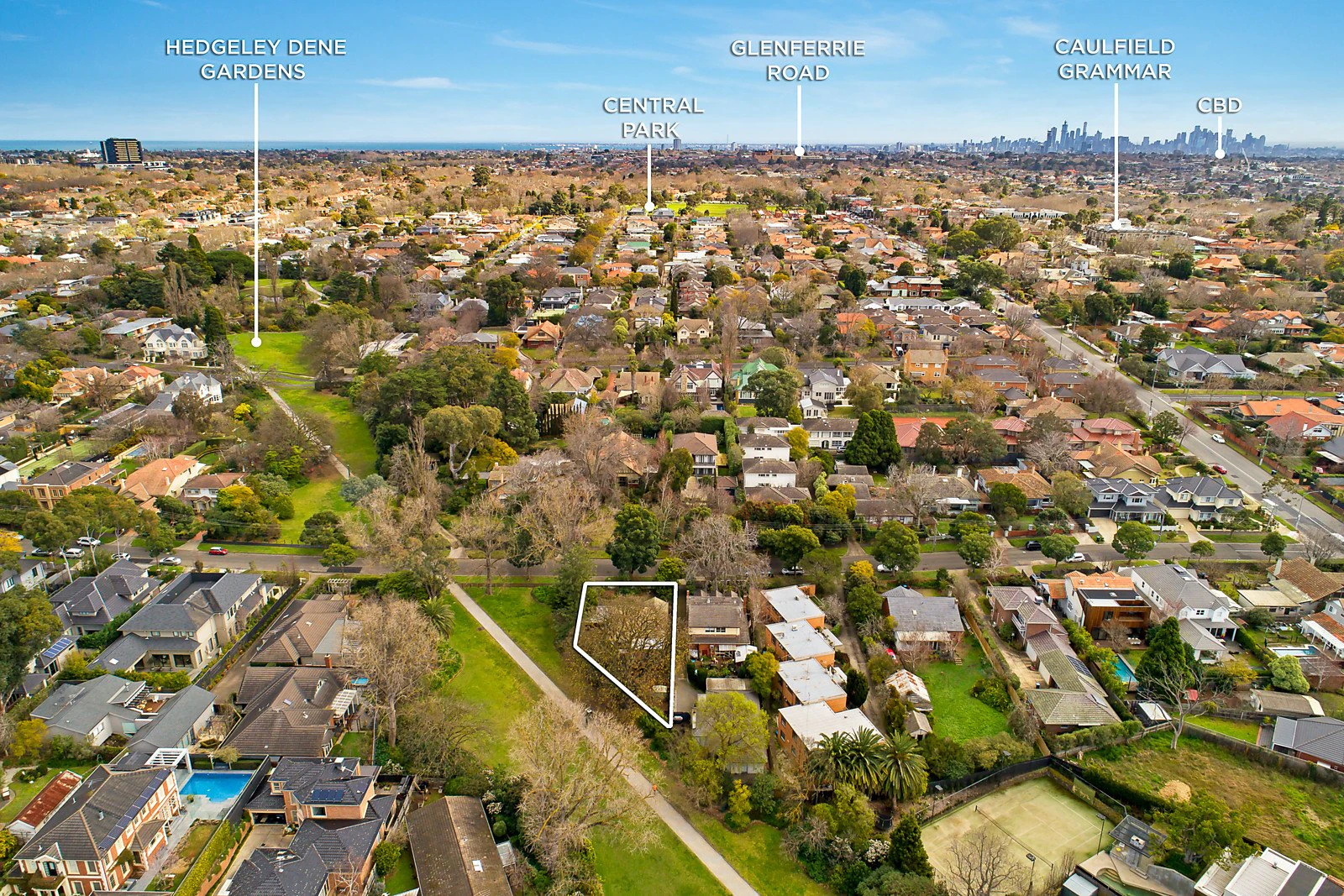 14 Ferncroft Avenue, Malvern East, VIC