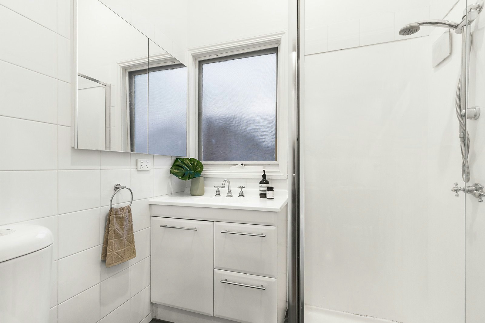 17 Moore Street, South Yarra, VIC