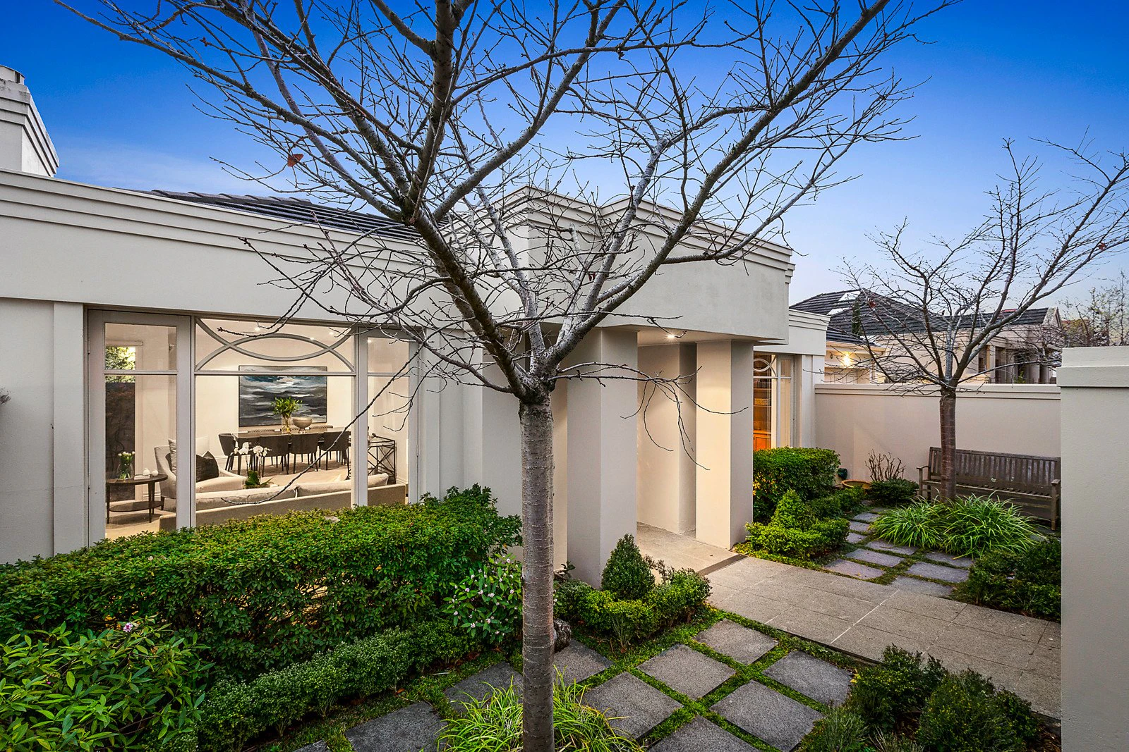 23 Huntingtower Road, Armadale, VIC