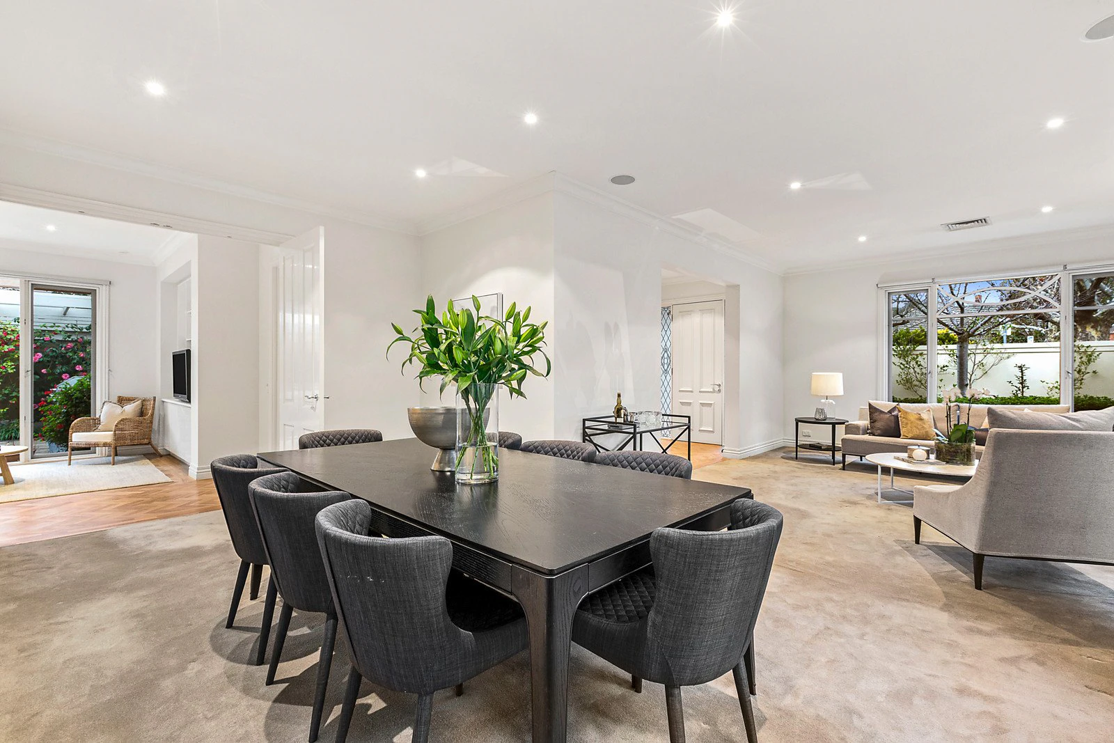 23 Huntingtower Road, Armadale, VIC