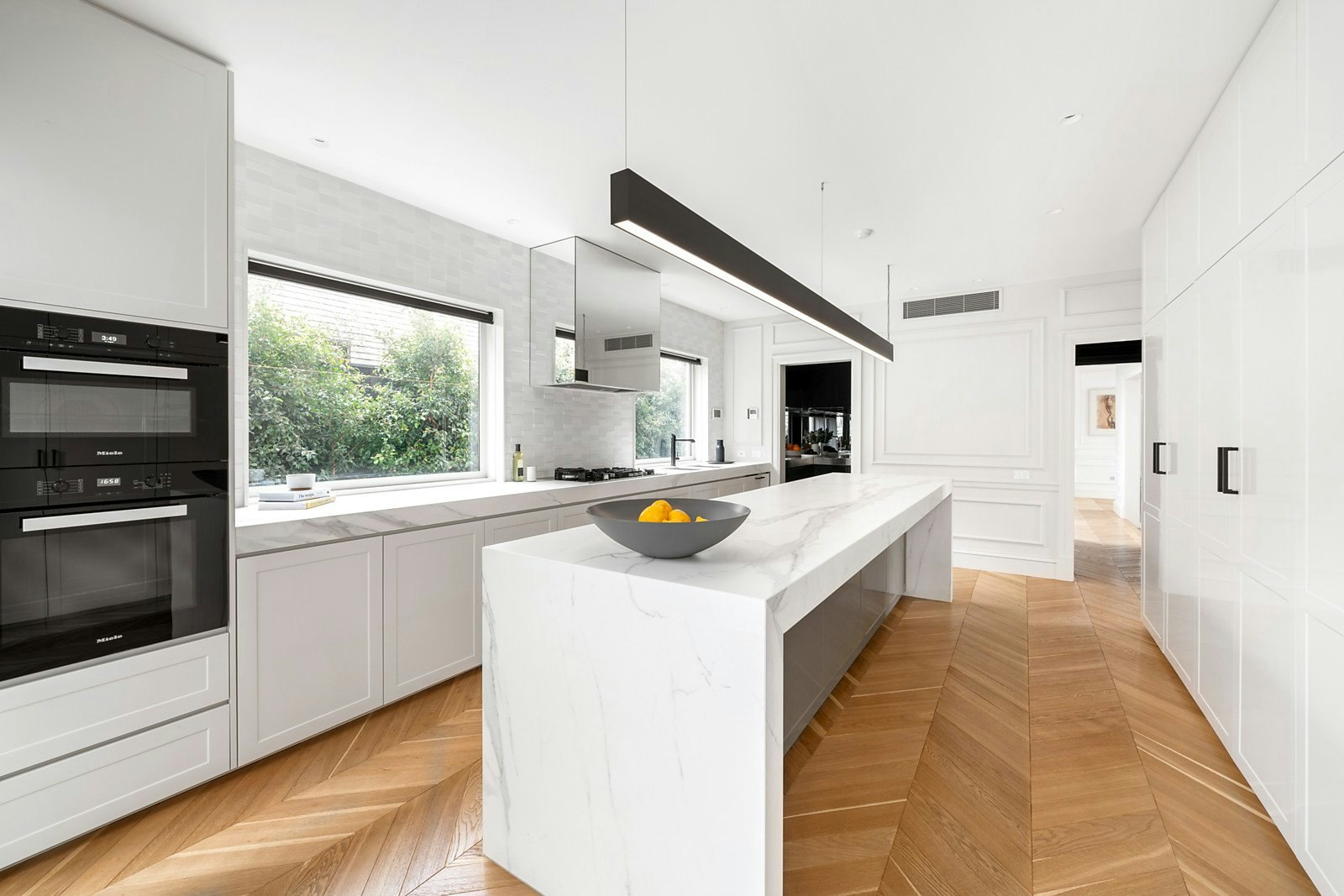 1 Torresdale Court, Toorak, VIC