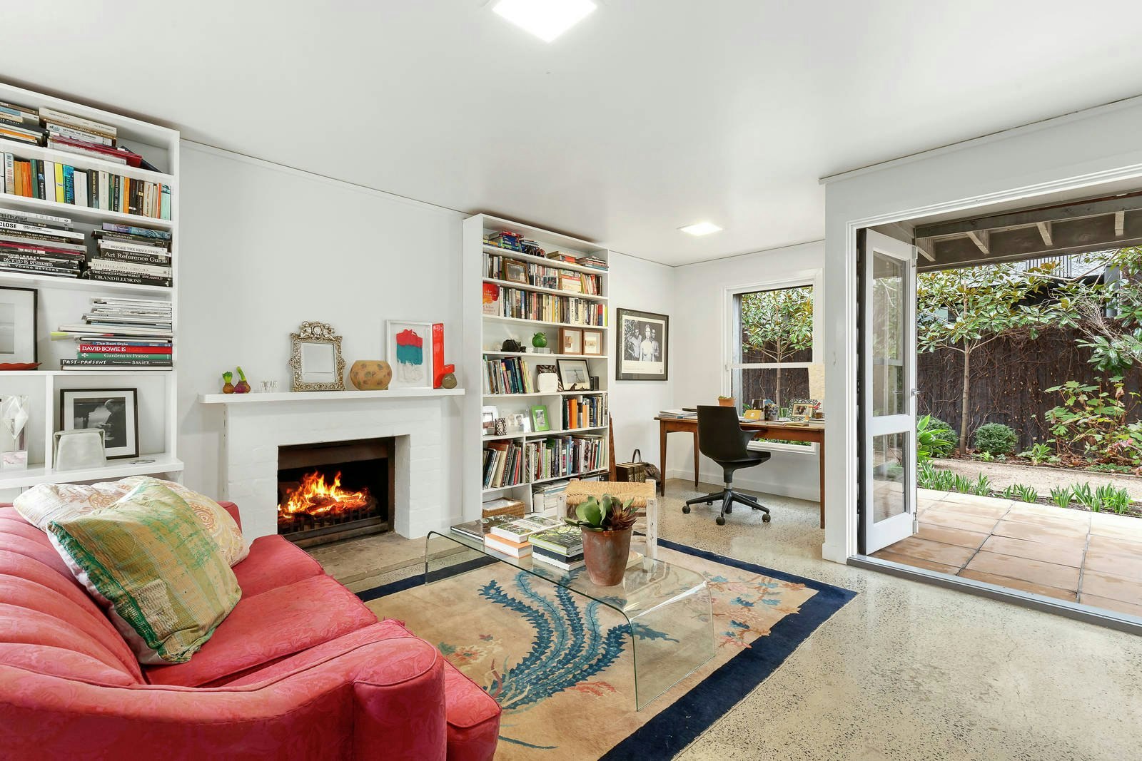 19 Valentine Grove, Armadale, VIC