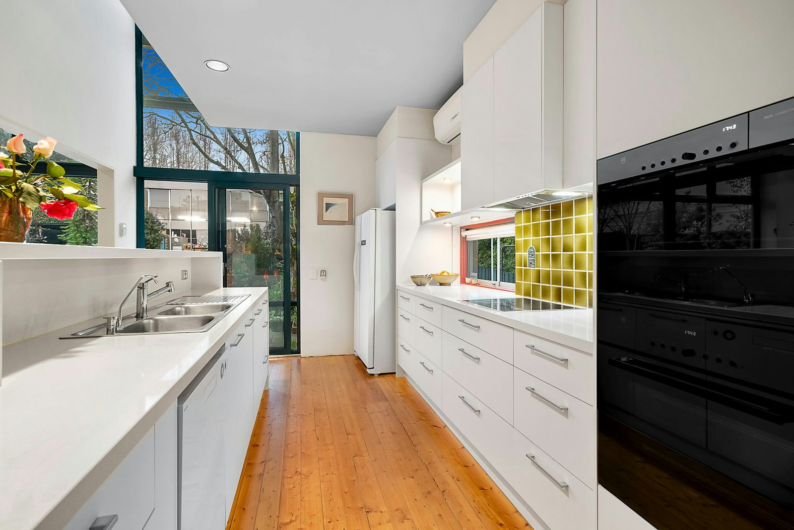 11 Cochran Avenue, Camberwell, VIC