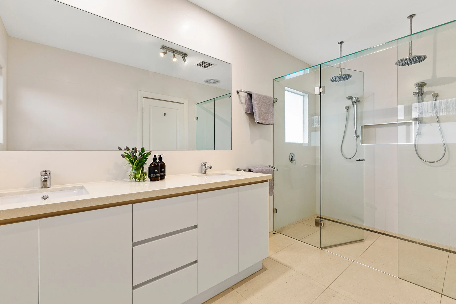 1/30 York Street, Mont Albert, VIC
