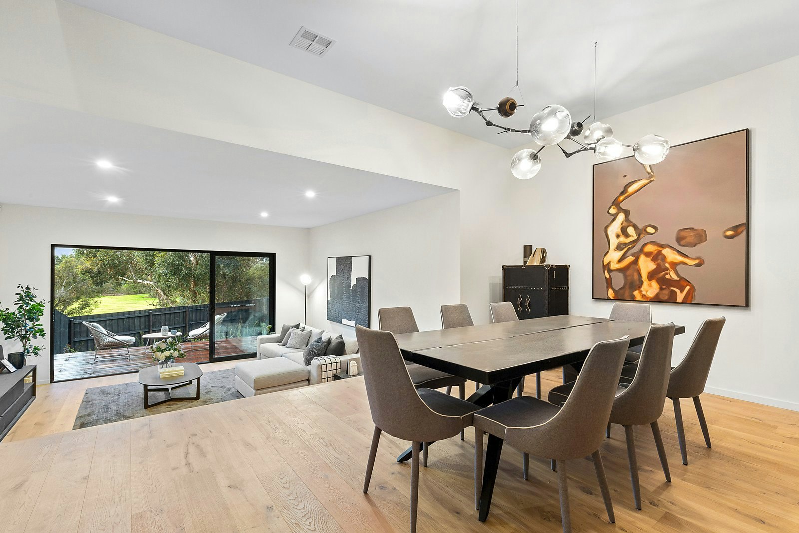 1A The Boulevard, Balwyn North, VIC