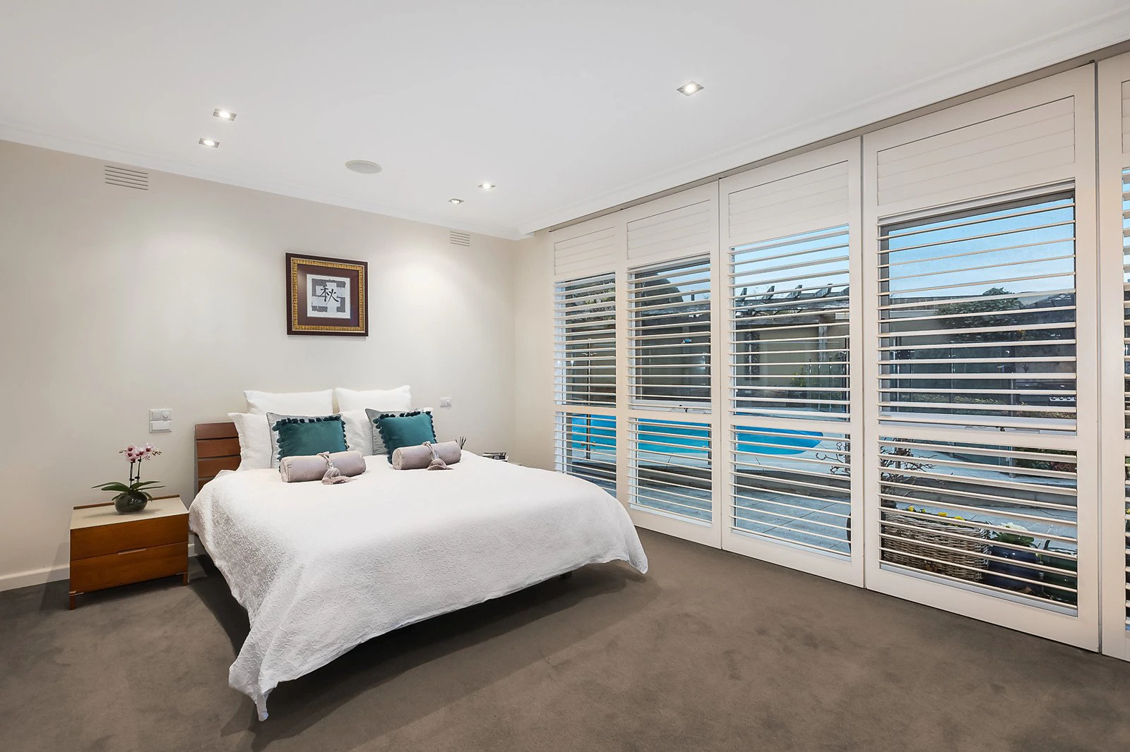 6-8 The Boulevard, Malvern East, VIC