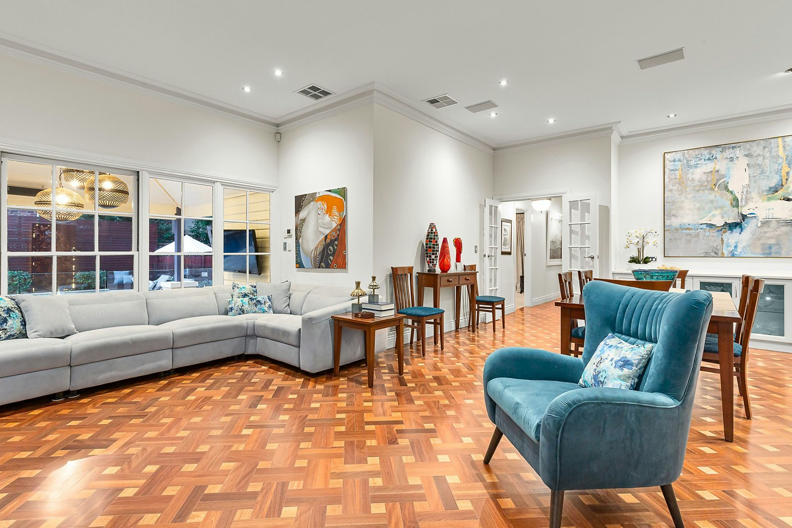 9 Hillcrest Road, Glen Iris, VIC